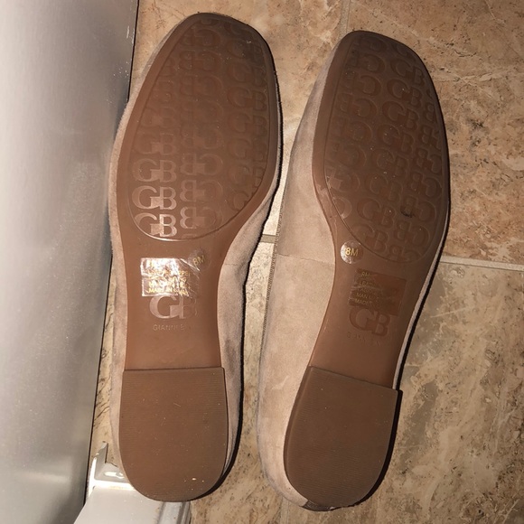 Gianni Bini Taupe Suede Flats - Picture 2 of 3